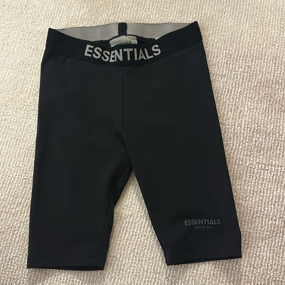 Essentials Biker Shorts Black XXS